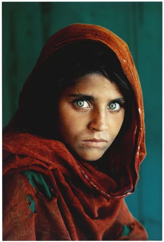 Steve McCurry-Afghan Girl