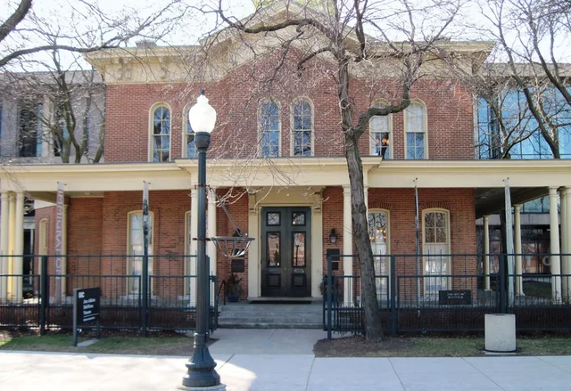 Jane Addams - Hull House