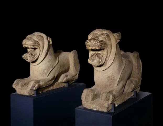 550 a.C. Pareja de leones