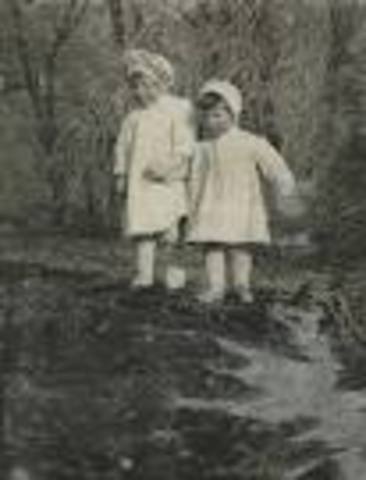 KatharineHepburn was born  in Hartfod Con.