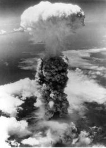 Allies drop atomic bombs on Hiroshima and Nagasaki