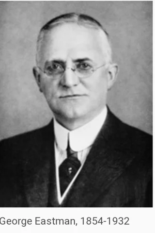 Se reemplaza el vidrio por rollos de celuloide