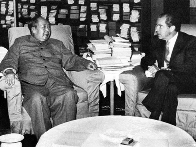 Acercamiento con China y visita de Nixon.