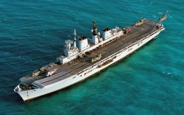 he aircraft carrier HMAS Melbourne collides with the destroyer HMAS