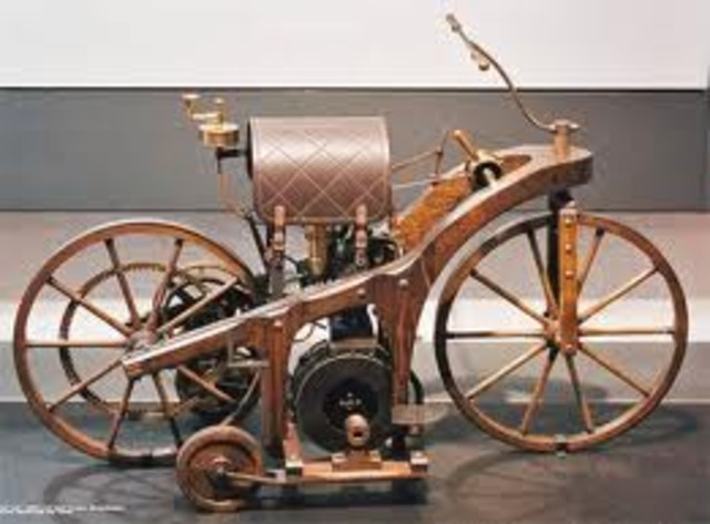 Η πρώτη μοτοσυκλέτα