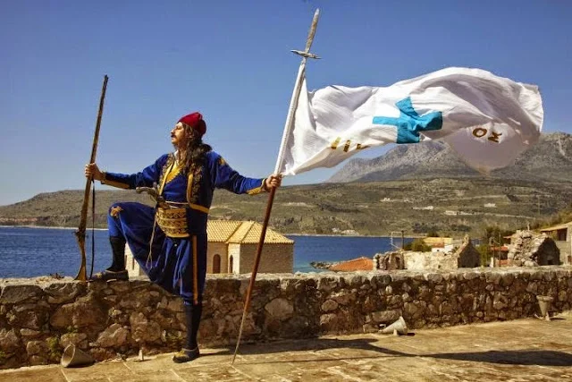 Η Μάνη κηρύσσει τον πόλεμο στους Οθωμανούς.