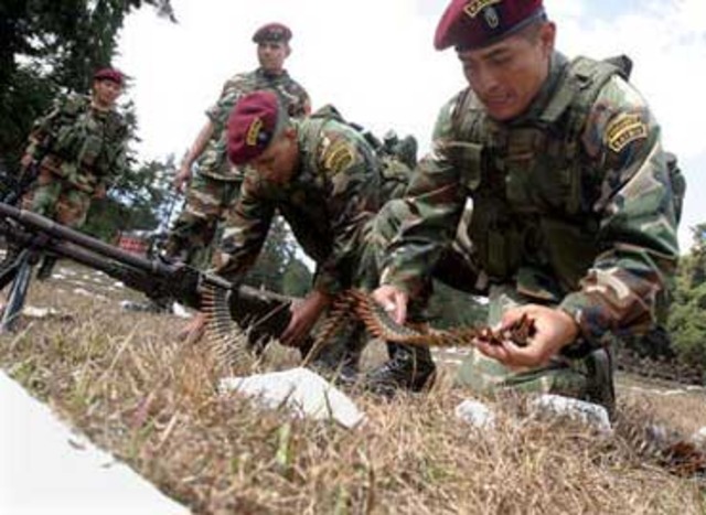 Sale al aire "Canal 5"