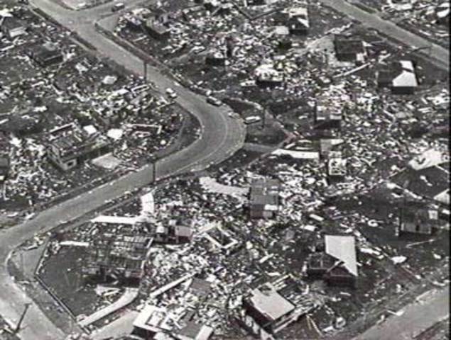 Cyclone Tracy flattens Darwin