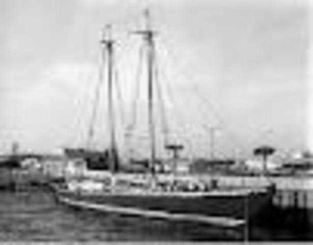 Daisy and her family go see daisy's grand parents