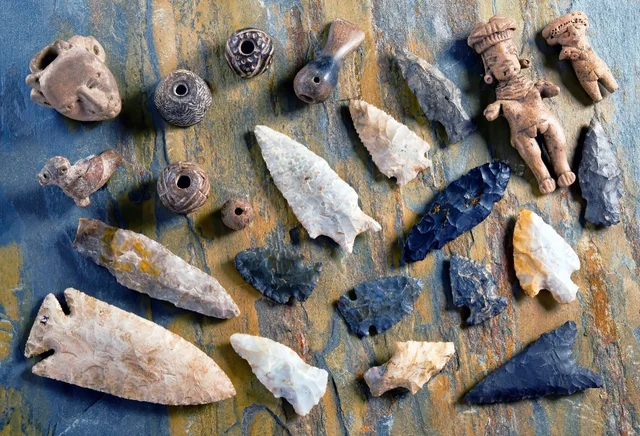 Invention and Evolution of Stone Tools
