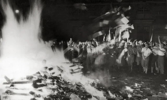 Germany 1933: The Rise of Hitler