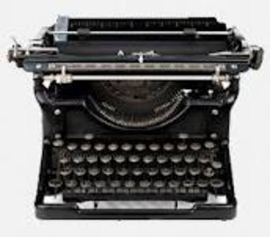 Las primeras maquinas de escrivir pequeña ò portatiles