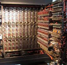 Alan Turing y la Máquina de Turing