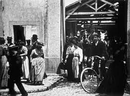 L'eixida dels obrers de la fàbrica Lumière