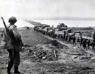 Allies cross the Rhine