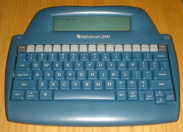 AlphaSmart Neo Word Processor