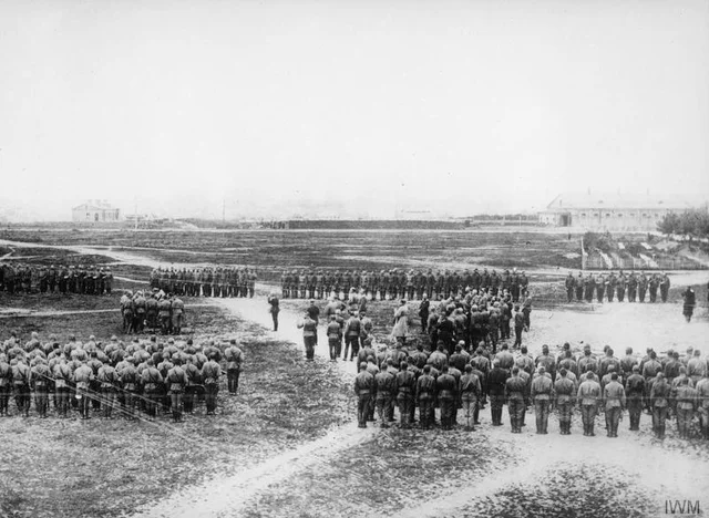 Fracàs de l'ofensiva Brusilov al front oriental.