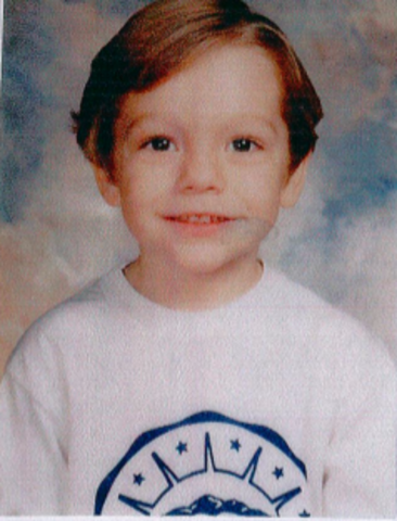 a sand with chemical into my eyes