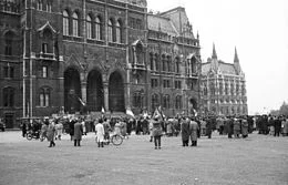Chain fire on the Kossuth Square