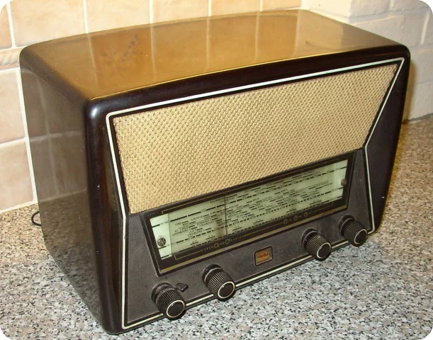 Radio.