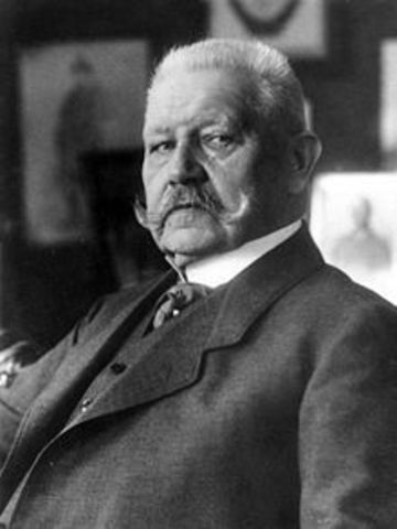 Paul von Hindenburg dies