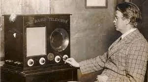 The first public demonstration of a television is held (1926)