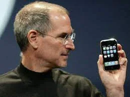 Lanzamiento del iPhone y la Revolución Móvil
