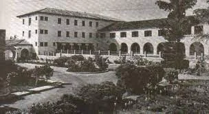 LAS ESCUELAS NORMALES