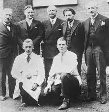 Howard Florey, Ernest Chain, Norman Heatle y otros
