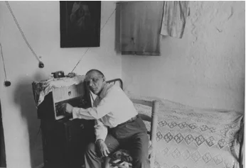 Our grandfather Ferran listening news about the new Constitution (1931)
