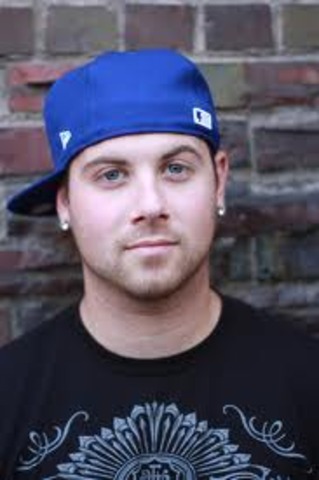 Kevin Skaff Joins the Band