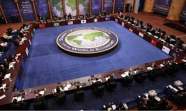 China se une a la Organización Mundial del Comercio (OMC)