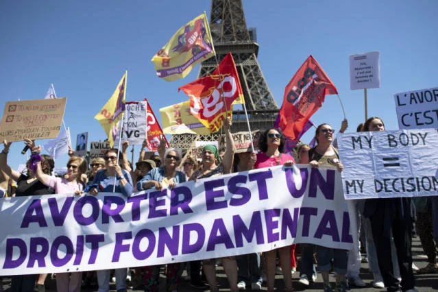 IVG passe de 10 à 12 semaines