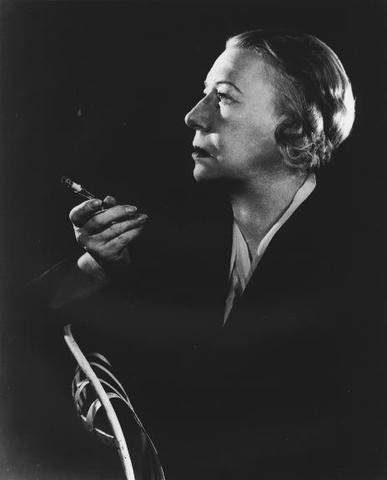 Maria begins lessons with Madame Nijinska