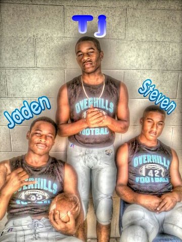 High school football undefeted