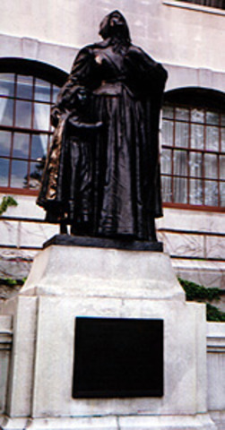 Bronze statue of Anne erected outside MA state House