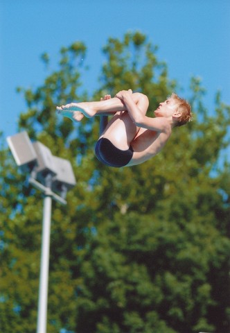 Hace 3 anos empeza' RisingStarz equipo.