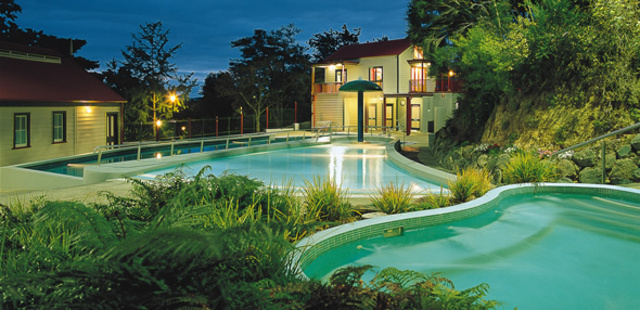 te aroha hot pools