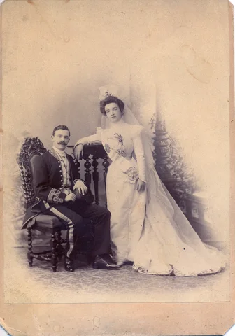 Boda entre Pedro Serrano Rodríguez y Amalia Piedecasas Arzac en Salamanca
