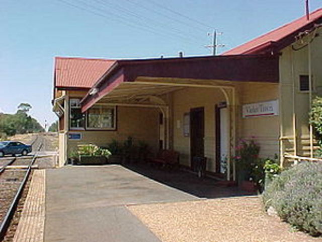 Violet Town rail accident