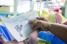 El no registro de edad en los niños