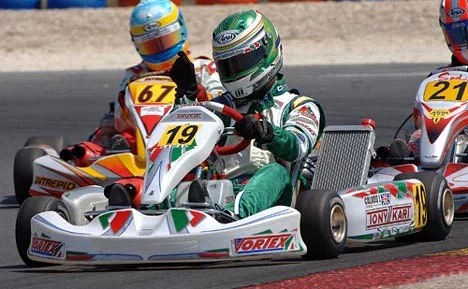 Pass to Tony Kart