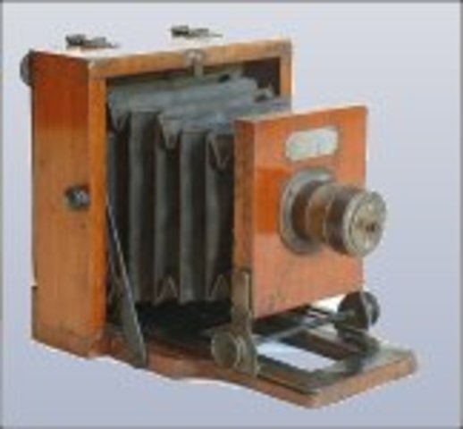 Η πρώτη φορητή μηχανή