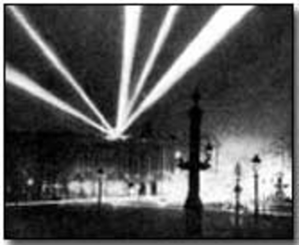 Austria-Hungary declares war on Serbia