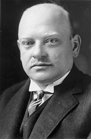 Gustav Stresemann becomes the German Foreign Minister