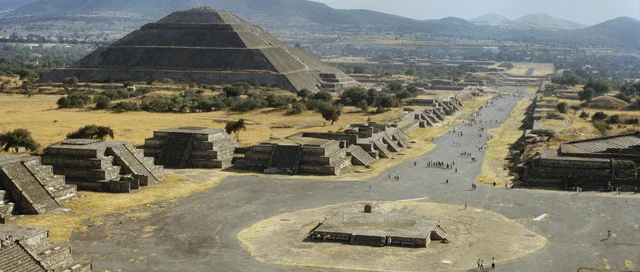 Teotihuacán "Pirámide del Sol y la Luna", Edoméx