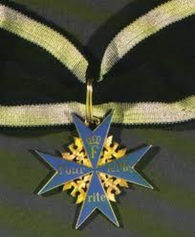 after shooting down his 18th plane, Richthofen is awarded the Orden Pour Le Mérite, Prussia’s highest military honor.