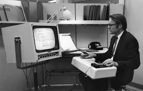 COMPUTADORA MODERNA