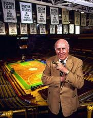 Auerbach becomes head coach