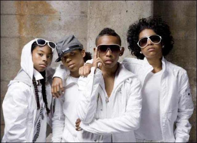 I met the group Mindless Behavior at Arundel Mills Hotel